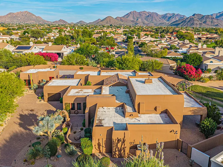 8406 E Calle Buena Vis — Photo 88
