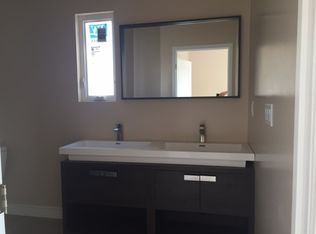 1420 N Mariposa Ave, Los Angeles, CA 90027