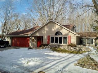 4420 Betty Lee Blvd, Gladwin, MI 48624