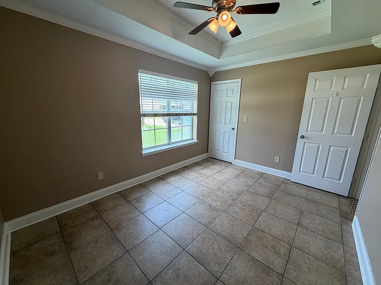 614 Alex Way — Photo 12