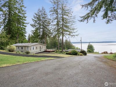 20 Mountain Place E, Grapeview, WA, 98546