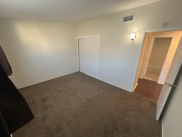 1540 Elm Ave #A — Photo 15