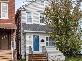 256 Maple St, Secaucus, NJ 07094