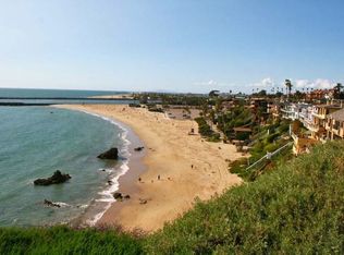 237 Carnation Ave, Corona Del Mar, CA 92625