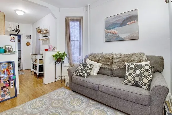 Rented by Keller Williams NYC | media 24
