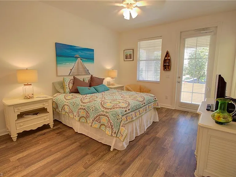 8109 Chianti Ln — Photo 10