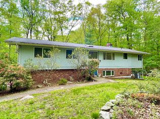 108 Saddle Hill Rd, Stamford, CT 06903