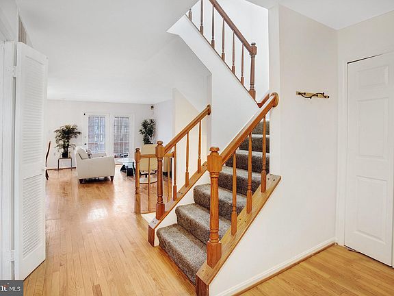 2nd image of 12924 Lockleven Ln