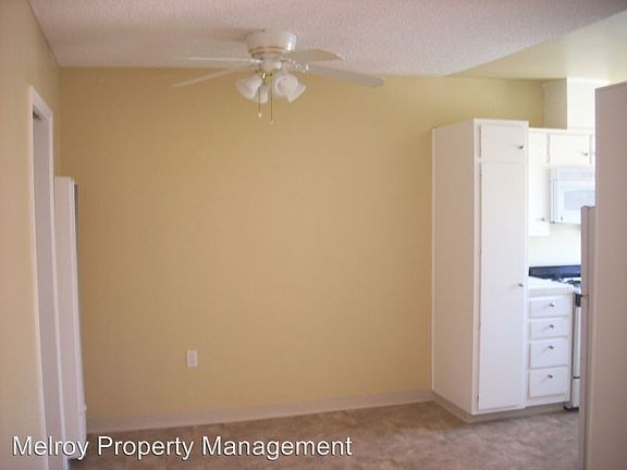 4th image of 4531 Kansas St APT 08