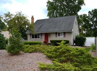 1755 Lake Lansing Rd, Haslett, MI 48840