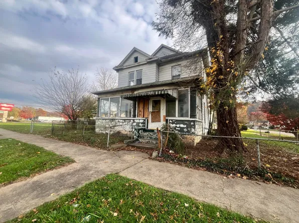 3001 5th Ave, Huntington, WV 25702