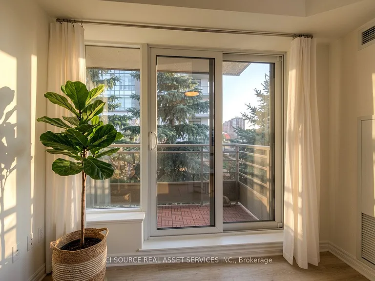 19 Barberry Pl #203 — Photo 5