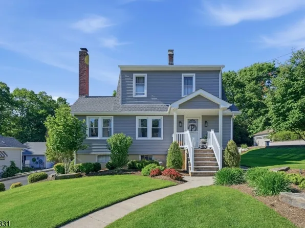 47 Gionti Pl, North Haledon Boro, NJ 07508