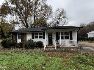 712 Hadley Rd, Raleigh, NC 27610