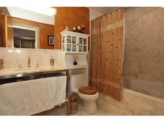 Sold by Keller Williams Realty Empire | media 6