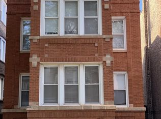 3218 W Eastwood Ave APT 2F, Chicago, IL 60625