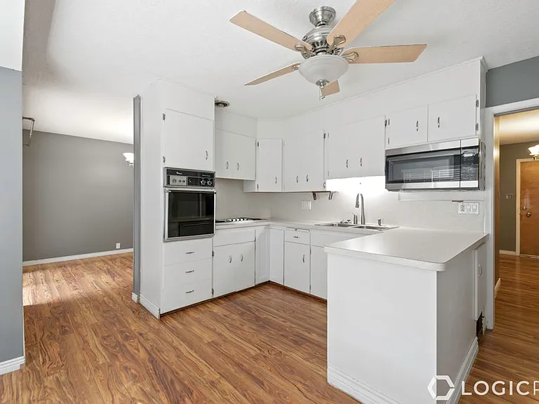 1305 Henderson Dr — Photo 9