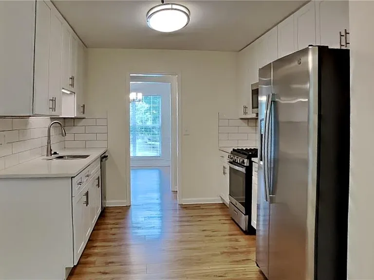 530 Alcovy Springs Dr — Photo 5