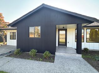 1066 Harding St, Enumclaw, WA 98022
