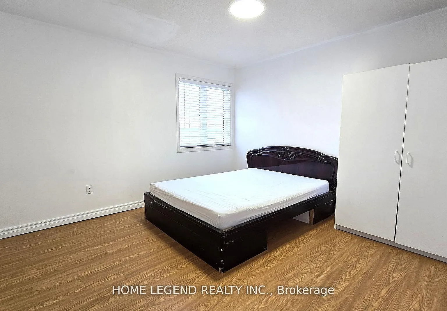 1 bed, $980 — Photo 3