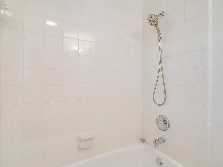 3212 Riverwood Dr — Photo 36