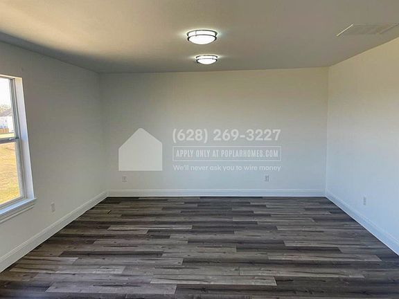 5th image of 12405 Urban Dale Ct