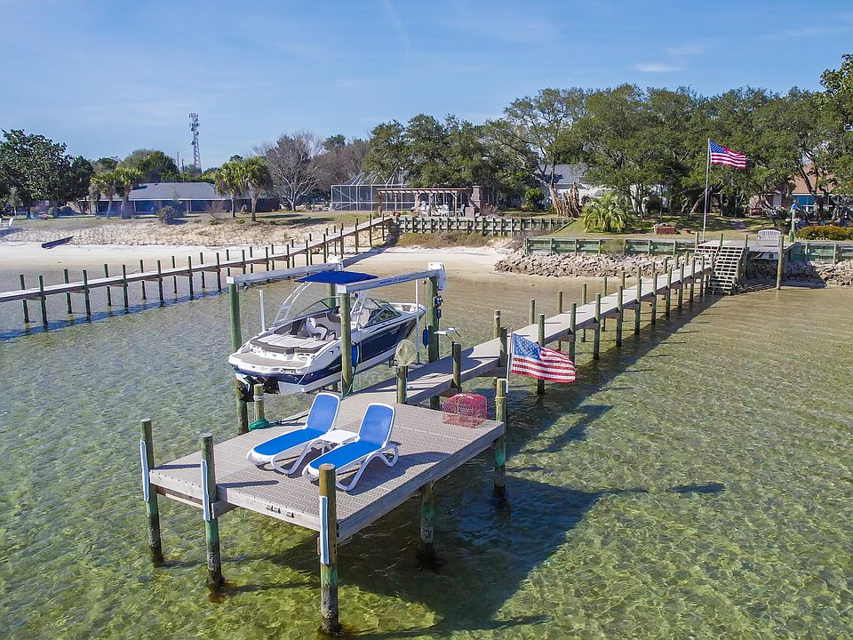 131 Wynnehaven Beach Rd, Mary Esther, FL 32569 Zillow