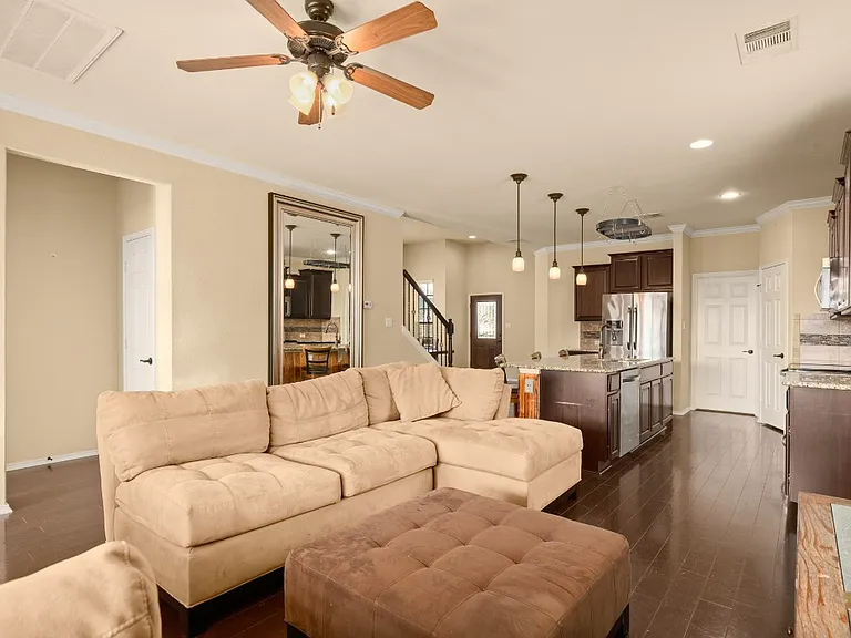 10114 Alley May Dr — Photo 37