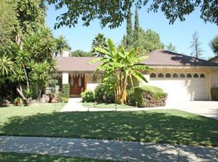 19155 Eccles St, Northridge, CA 91324