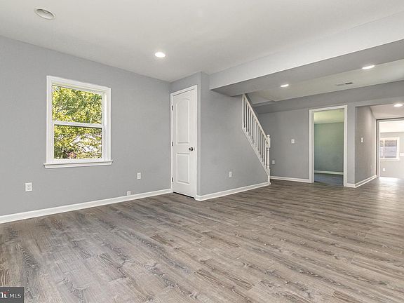 5th image of 17299 Monrovia Rd