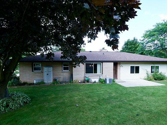 3rd image of 1515 Princeton Pl