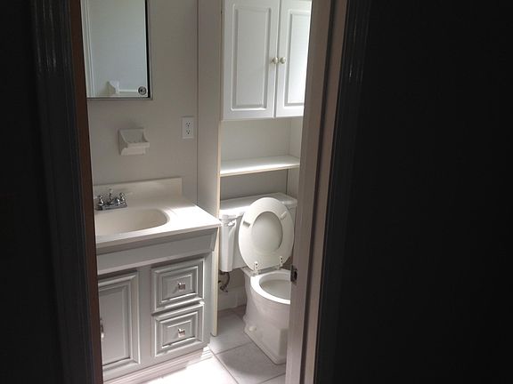 3rd image of 4606 Tamworth Ct