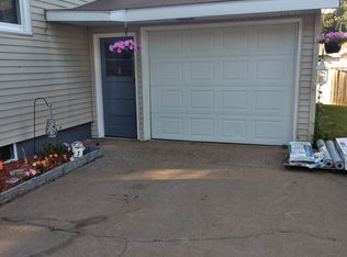 1949 Ledge St, Niagara, WI 54151