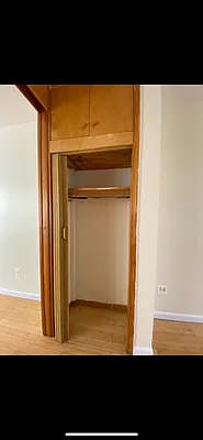 Rented by Hagstrom Management Inc | media 18