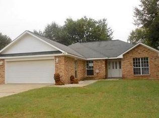 8408 Clamshell Ave, Ocean Springs, MS 39564