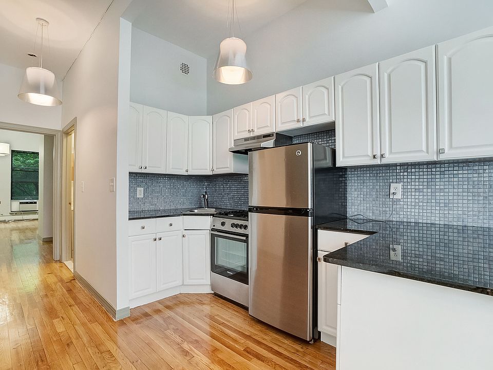 1st image of 313 W 136th St APT 2