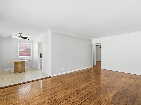 4th image of 722 N Edinburgh Ave