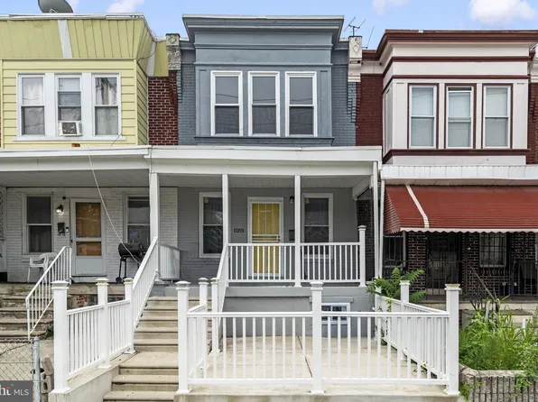 5722 Crittenden St, Philadelphia, PA 19138
