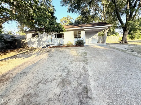 332 Lodi Dr, Pearl, MS 39208