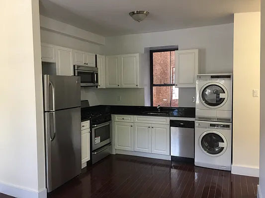 Rented by Newcastle Realty Services | media 13