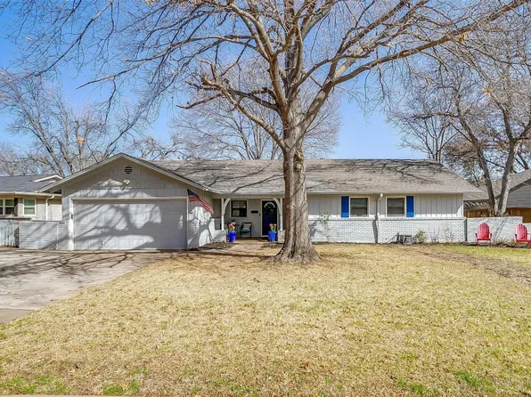 4116 Bilglade Rd, Fort Worth, TX 76109