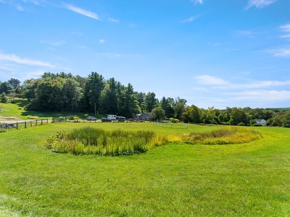 467 Durfee St, Southbridge, MA 01550