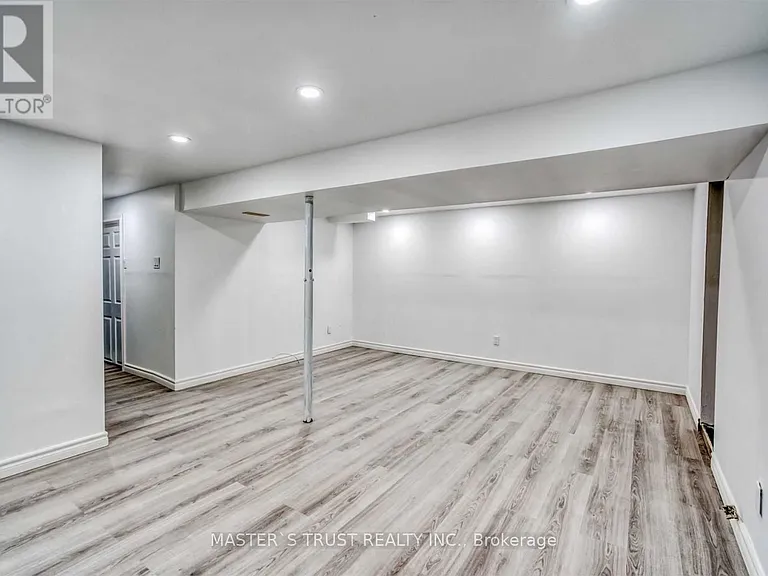 1473 Freeport Dr #MAIN — Photo 15