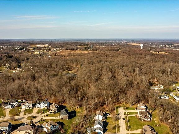 3rd image of Hartman Rd