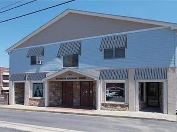 111 S Spruce St APT 203, Nazareth, PA 18064