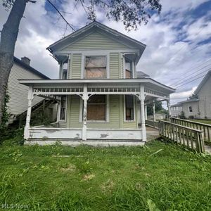 719 S 9th St, Cambridge, OH, 43725