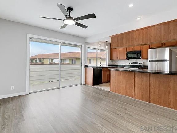 5th image of 615 Fredricks Ave Unit 144