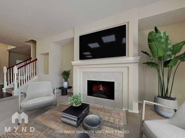 3303 Sage Terrace Ln