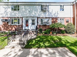 221-05 Braddock Ave #32-6, Queens Village, NY 11427