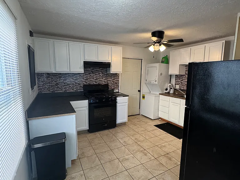 20216 Butternut Ln — Photo 13